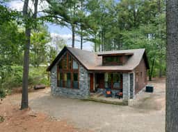 Greystone Lodge - Image 3
