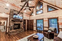 Lost Creek Retreat - Image 5