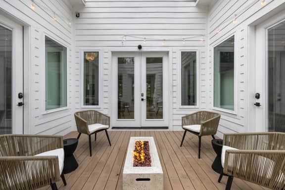 Chalet Blanc - Image 2