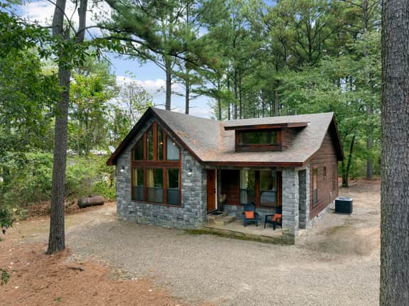Greystone Lodge - Image 3