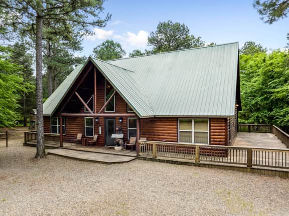 Hi Bear Nation Lodge - Image 3